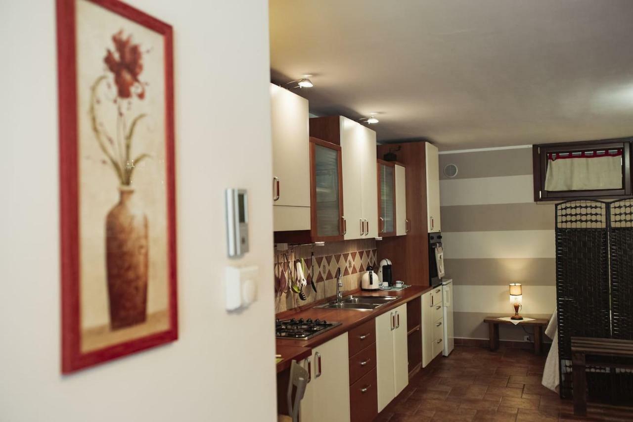 Allegretti'S House Venosa, Ospitalita E Accoglienza מראה חיצוני תמונה