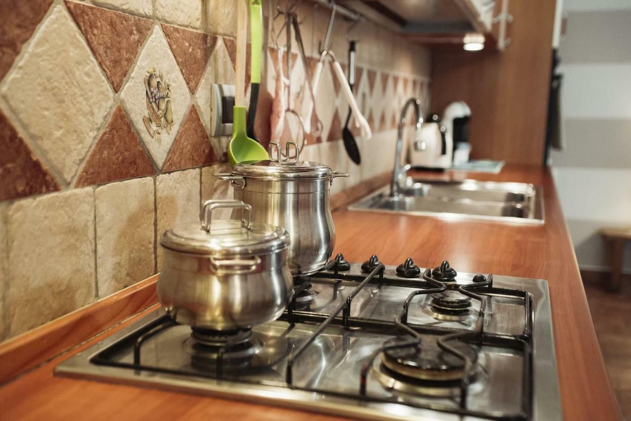 Allegretti'S House Venosa, Ospitalita E Accoglienza מראה חיצוני תמונה